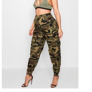 Camo Cargo Jeans